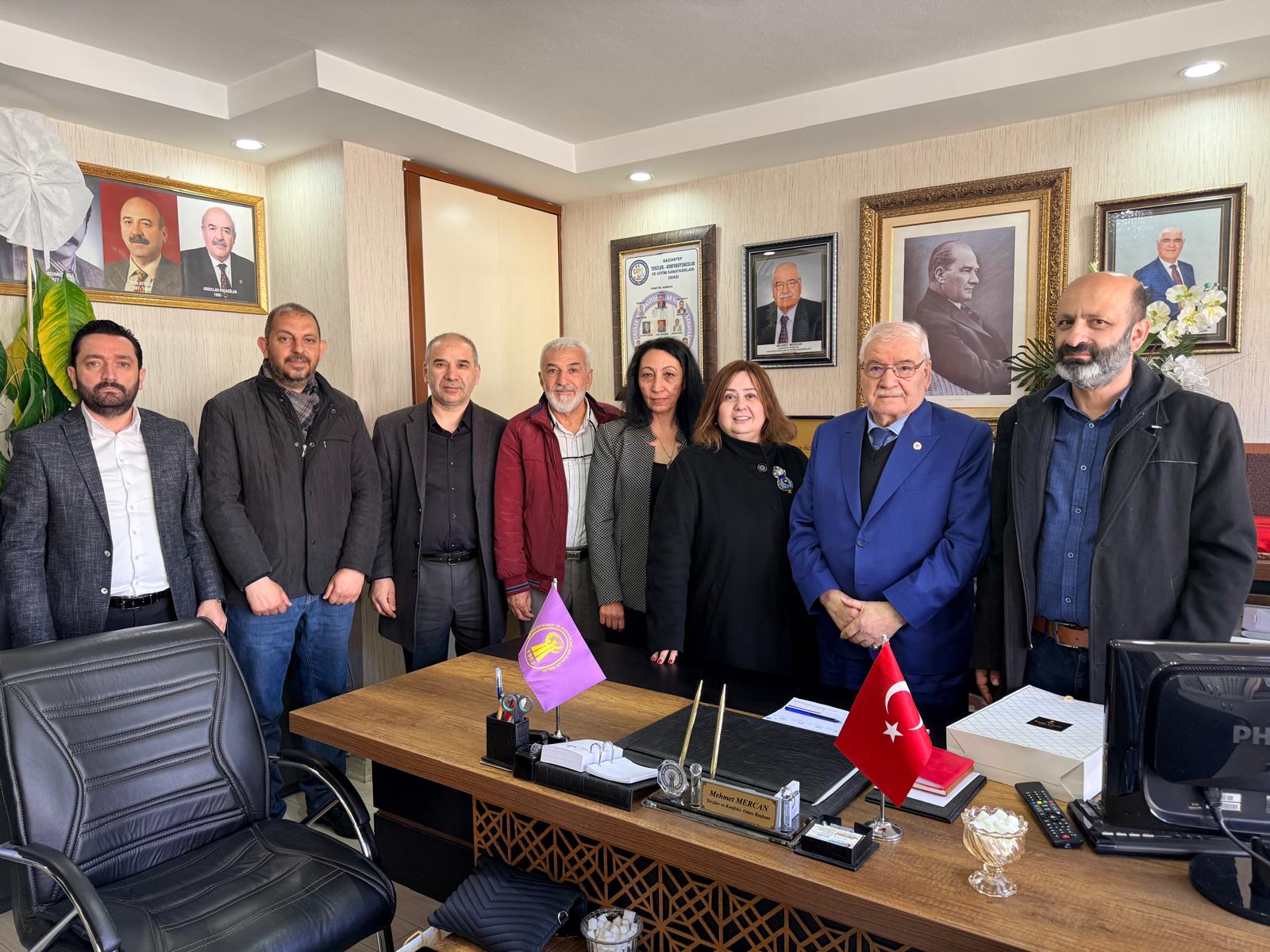 Göç ve Sığınmacılar Çalışma Grubu'ndan esnaf odalarına ziyaret 